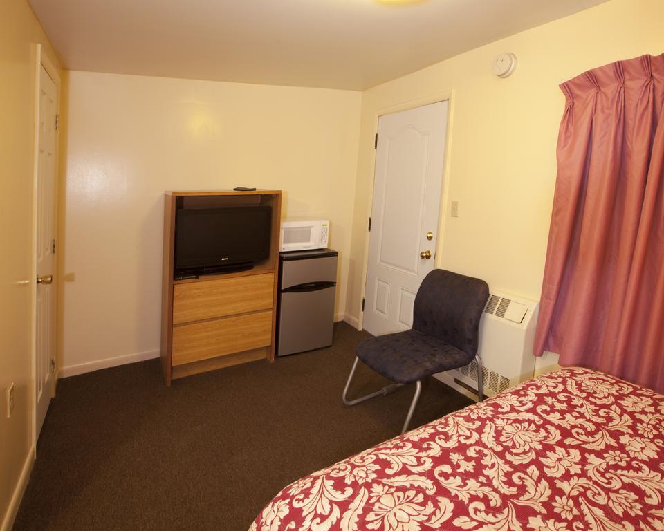 Charlie'S Motel Frostburg Extérieur photo